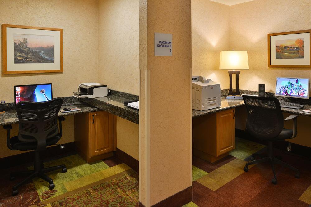 Holiday Inn Express Hotel & Suites Idaho Falls By Ihg Exterior foto