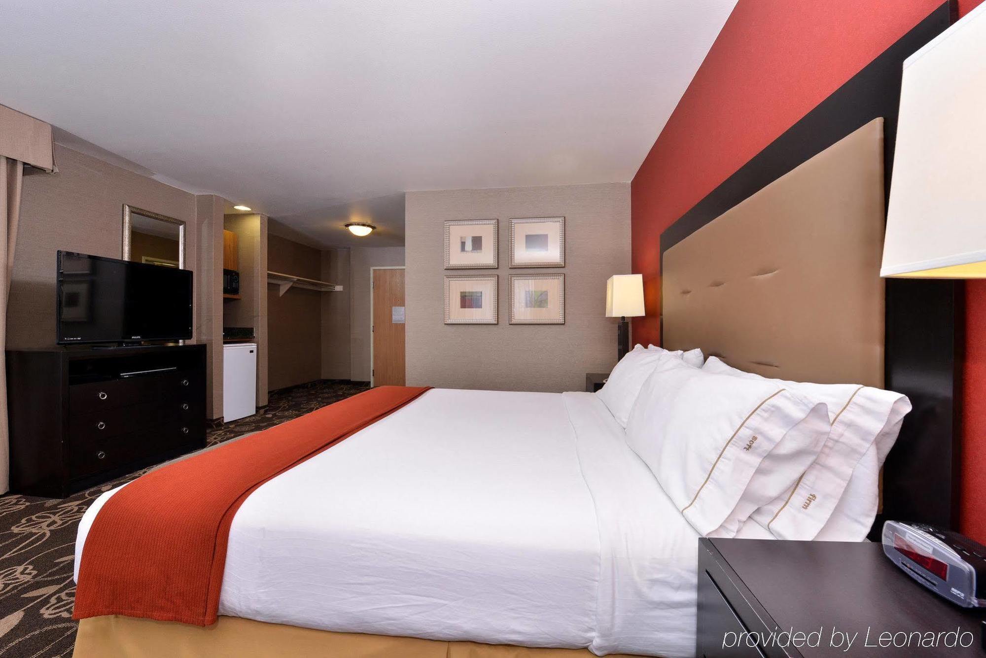Holiday Inn Express Hotel & Suites Idaho Falls By Ihg Exterior foto